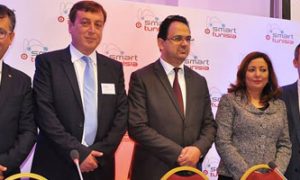 Smart Tunisia : Smart Tunisia : Cérémonie de signature avec des investisseurs étrangers malgré l’attaque terroriste